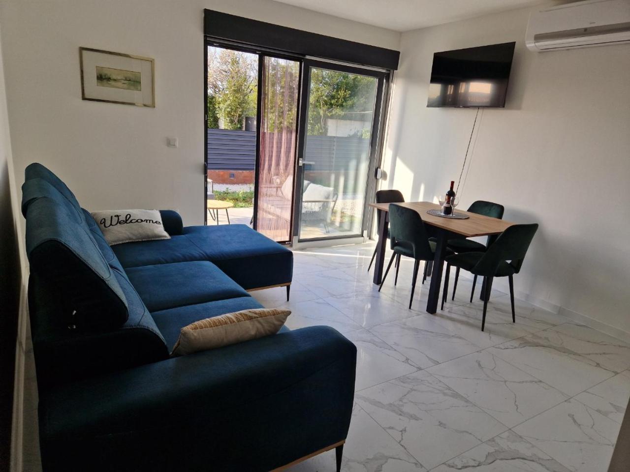 Apartmani Relaxsea Привлака Экстерьер фото